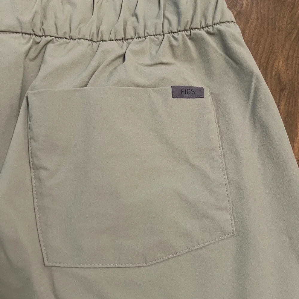 FIGS Mens Technical Scrub Pants Trousers Tan Khaki Large Tall Drawstring